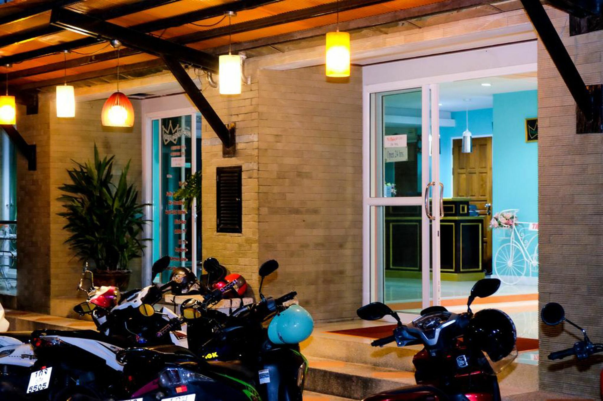 Raya Rawai Place Zewnętrze zdjęcie